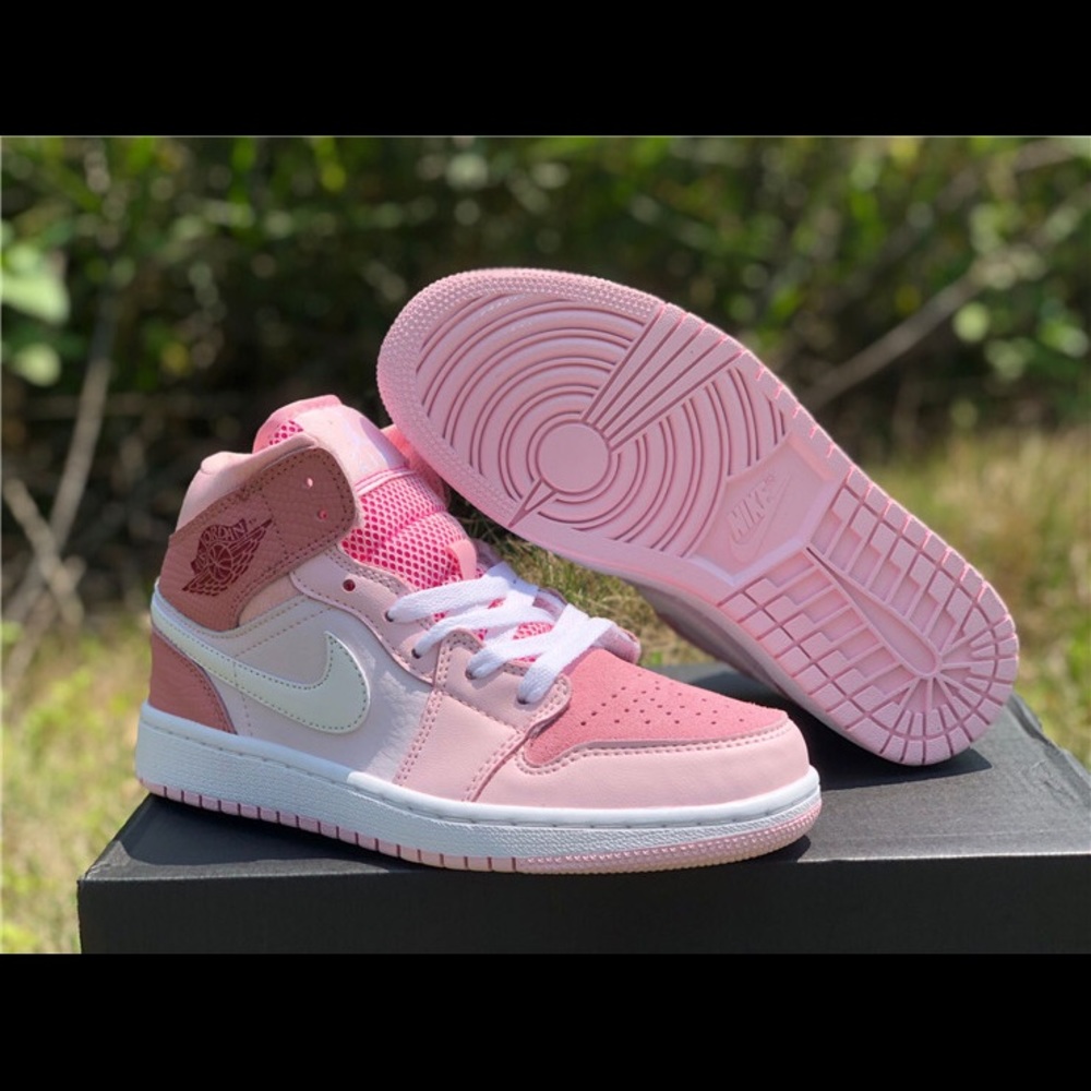 AJ1 Mid Digital Pink